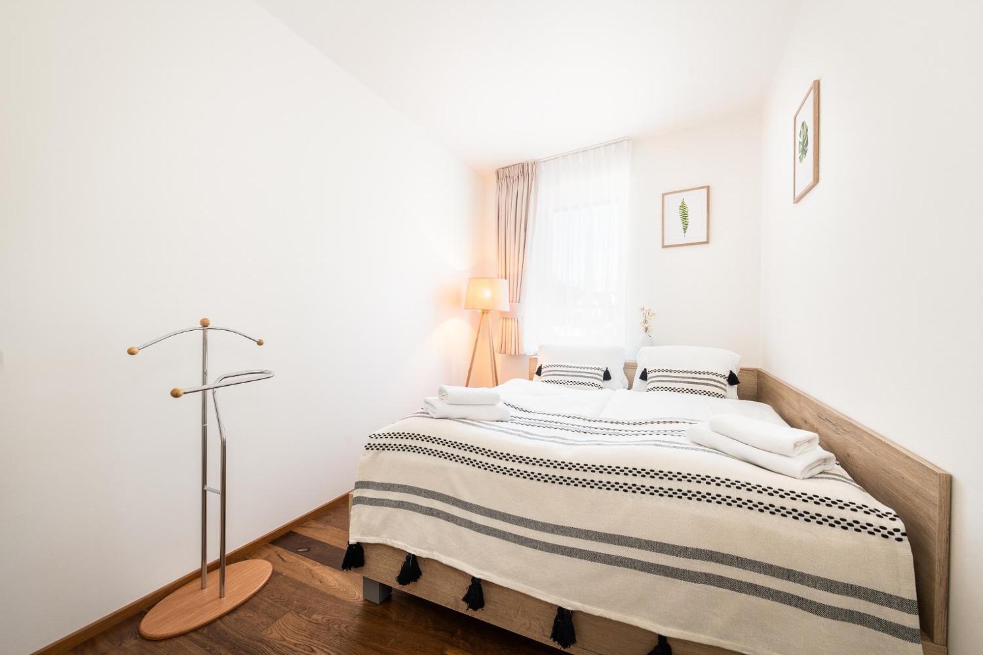 Apartmany Horska, Врхлабі Екстер'єр фото